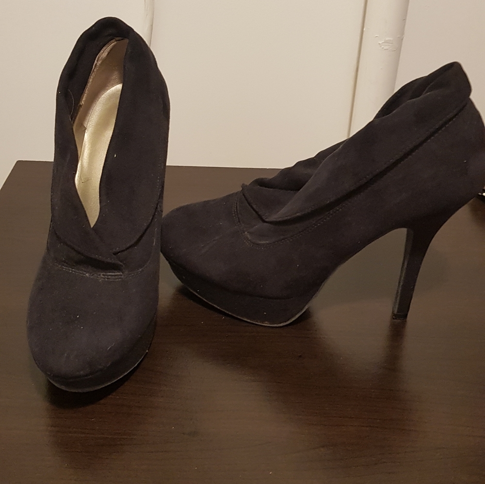 Black heels